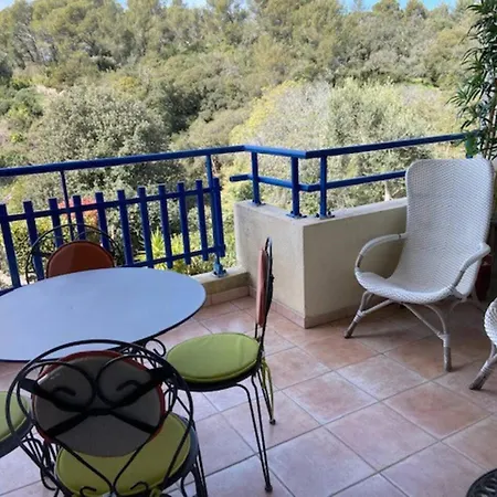 A Saint-raphael Avec Terrasse Διαμέρισμα Saint-Raphaël